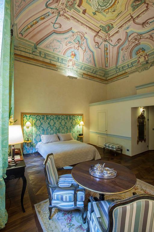 Bed and Breakfast Palazzo Carletti Монтепульчано Номер фото